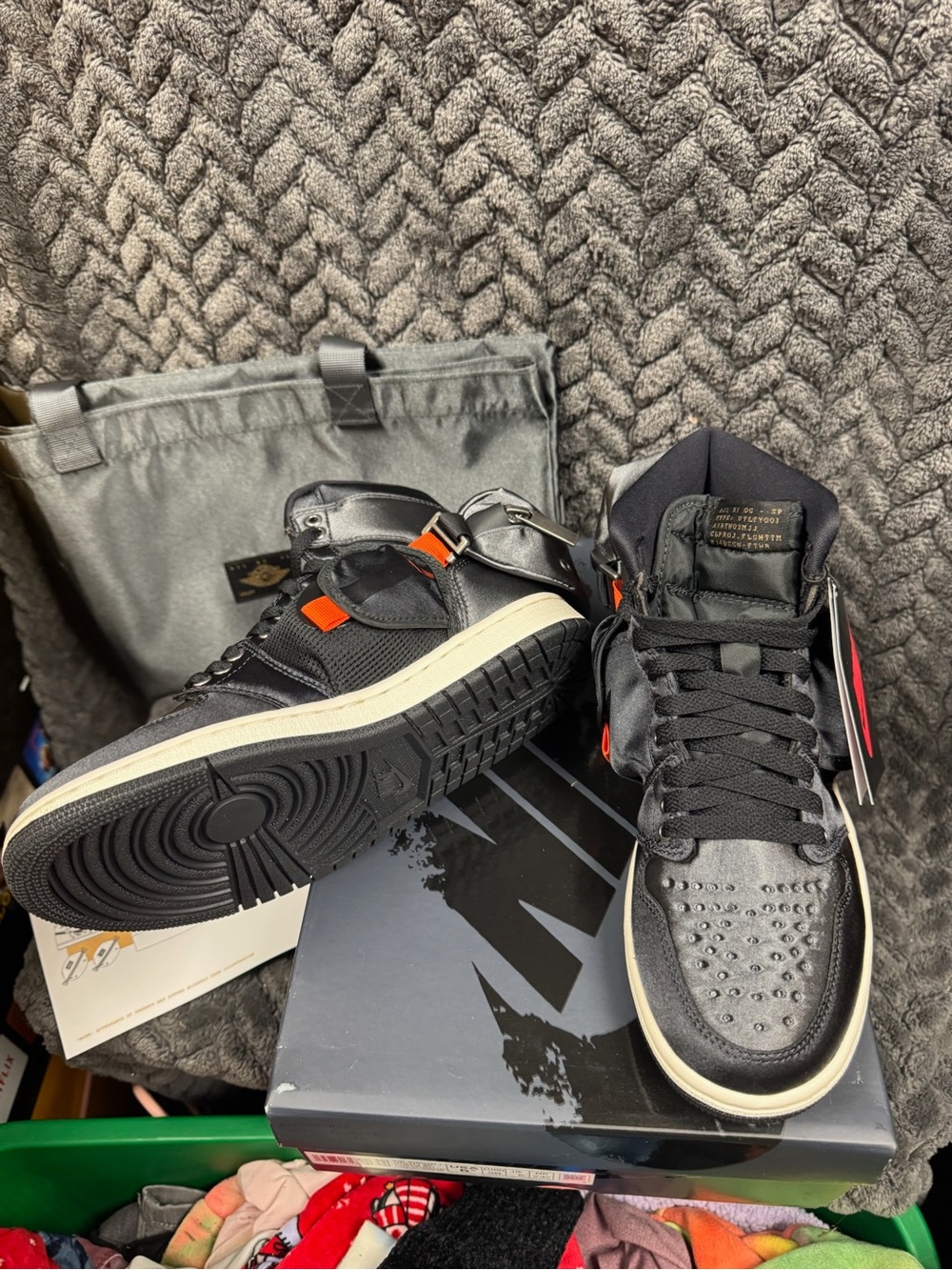 Jordan 1 Retro High OG SP Utility Stash